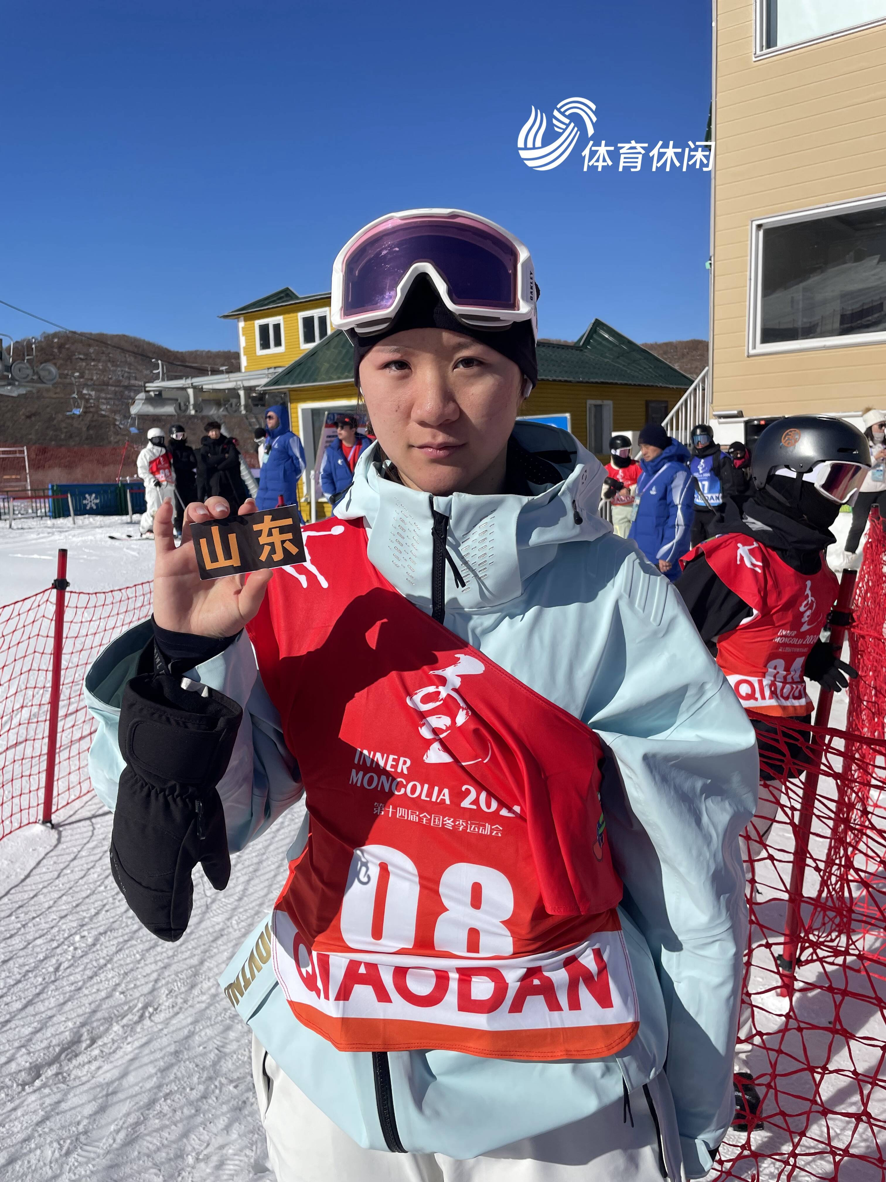 意大利女子滑雪运动员再获殊荣，扬名立万